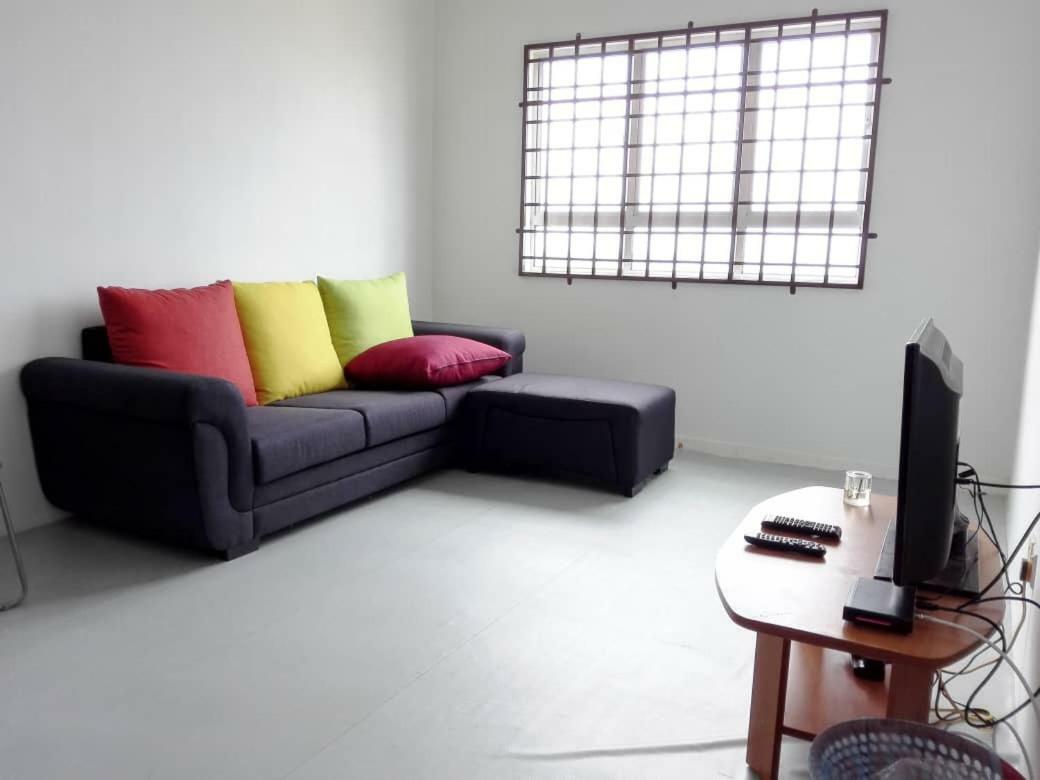 Homestay Hani Kuala Terengganu Exterior photo